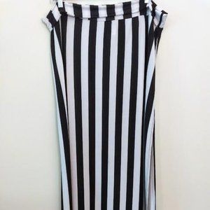 Striped Maxi Skirt with Side Slit - Plus Size